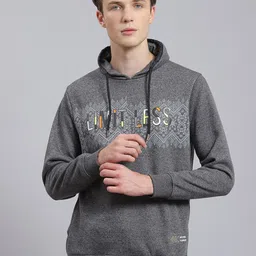 Monte Carlo Typography Printed Turtle Neck Pullover-picture-33