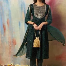 VredeVogel Floral Embroidered Regular Kurta With Trousers & Dupatta image 1