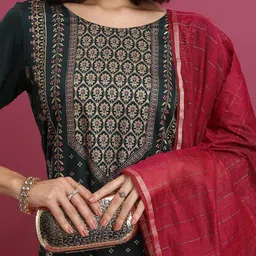 Vishudh Ethnic Motifs Printed Regular Kurta with Palazzos & With Dupatta image 2