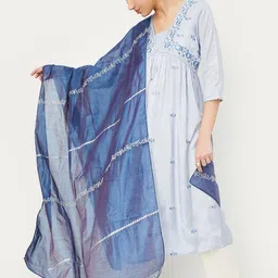 max Embroidered Dupatta image 1