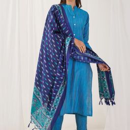 Jompers Women Striped Mandarin Collar Kurta With Trouser & Dupatta-image-74