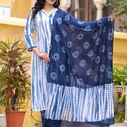KALINI Shibori Dyed Regular Straight Kurta With Trousers & Dupatta-2