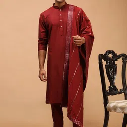 SHRESTHA BY VASTRAMAY Men Maroon Kurta with Churidar & With Dupatta-picture-15