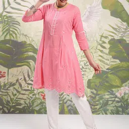 Vishudh Pink Floral Embroidered Thread Work Pure Cotton A-Line Kurta With Trousers-7
