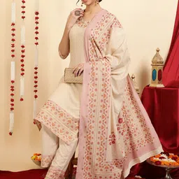 Jaipur Kurti Mandarin Collar Ethnic Motifs Printed Regular Pure Cotton Straight Kurta Set-23
