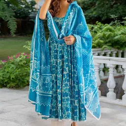 7Threads Women Ethnic Motifs Printed Regular Kurta with Trousers & With Dupatta-picture-6