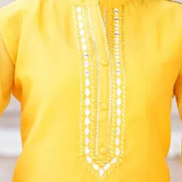Kesarya Mirror Work Chanderi Silk Kurta with Trousers & Dupatta image 2