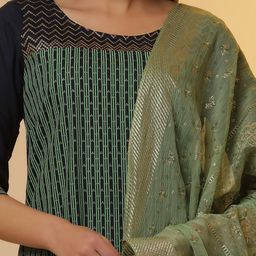 AURELIA Striped Sequinned Round Neck Three-Quarter Sleeves Kurta with Palazzos & Dupatta image 2