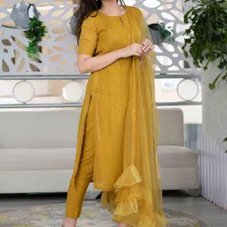 Label Shaurya Sanadhya Ethnic Motifs Embroidered Sequinned Kurta with Trousers & Dupatta image 3