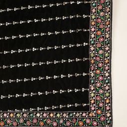Dupatta Bazaar Black & Gold-Toned Ethnic Motifs Embroidered Velvet Dupatta with Sequinned image 5