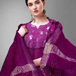 ARADHNA Ethnic Motifs Embroidered Kurta With Trouser & Dupatta image 2