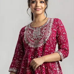 BAESD Ethnic Motifs Yoke Design Regular Thread Work A-Line Kurta With Trouser & Dupatta image 2