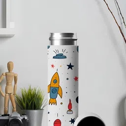 DecorTwist Stainless Steel Vacuum Insulated Water Bottle with LED Temperature Display-image-98