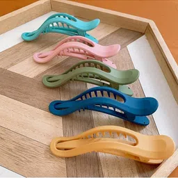 Krelin Women Set of 5 Claw Clips-image-36