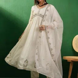 Sangria Off White Floral Embroidered Flared A Line Kurta Set-picture-2