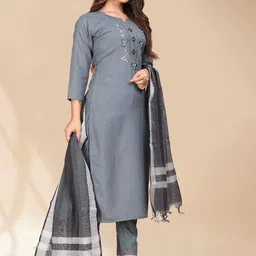 Anouk Grey Ethnic Motifs Yoke Design Thread Work Kurta with Trousers & Dupatta image 5