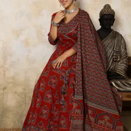 Women Pure Cotton Kurta Palazzo Dupatta Set-image-34