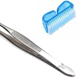 Plucker + Cleaning brush + Black head remover pin pack of 3-39