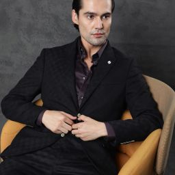Men Single Breasted - 2 button Checkered Suit-image-31