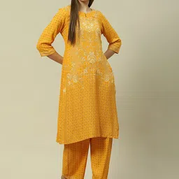 Rangriti Floral Printed Round Neck Regular Kurta with Palazzos-picture-1