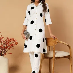 MORLY Women Printed Regular Kurta with Palazzos-57