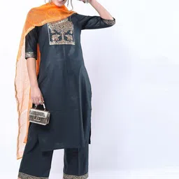 Vishudh Women Green Floral Kurti with Palazzos and dupatta-image-76