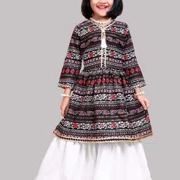 BAESD Girls Black Printed Regular Gotta Patti Kurta with Palazzos-image-67