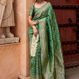 AMRUTKALA SAREES Floral Woven Design Zari Banarasi Saree-picture-3