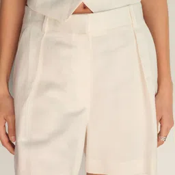 MANGO Women High-Waist Pleated Bermuda Shorts-picture-33