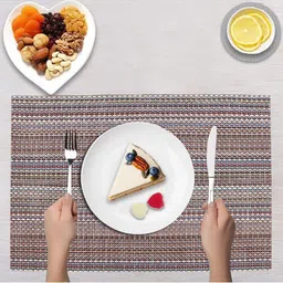 LooMantha 2Pcs Brown & White Striped Rectangle Shape Table Placemats-3