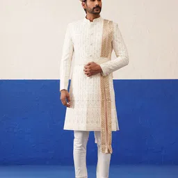 TheEthnic.Co Men Cream Embroidered Sherwani Set-image-15