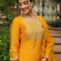 Janasya Floral Embroidered Straight Kurta with Trousers & Dupatta-image-58
