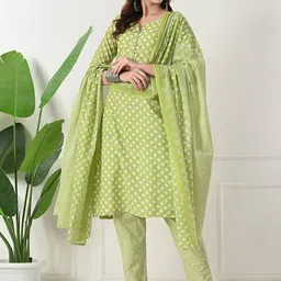 Akshatani Women Ethnic Motifs Printed Regular Pure Cotton Kurta with Trousers & With Dupatta-image-11