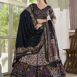 APNISHA Printed Foil Print Ready to Wear Lehenga & Unstitched Blouse With Dupatta image 3
