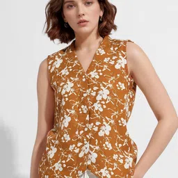 DressBerry Floral Printed Cinched Waist Sleeveless Top-image-97