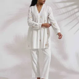 trueBrowns Off-White Embroidered Cotton A-line Co-Ord Set-31