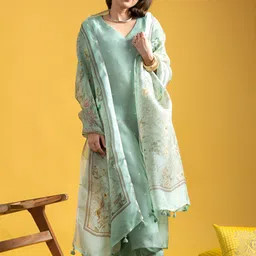 Divyadham Textiles Women Embroidered Regular Kurta Set With Dupatta-picture-3