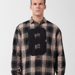 The Indian Garage Co Checked Cutaway Collar Relaxed Fit Cotton Shirt-image-7
