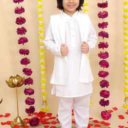 BownBee Boys Floral Embroidered Mandarin Collar Pure Cotton Kurta With Pyjama & Jacket-40
