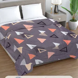 Myntra Elegant Homes Grey Geometric Printed Reversible ACRoom 350 GSM Double Bed Comforter-image-68