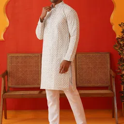 Jompers Men Embroidered Regular Sequinned Kurta with Pyjamas image 5