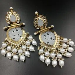 Bareilyy Contemporary Drop Earrings-58