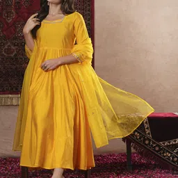 DIVASTRI Women Regular Sequinned Kurta with Trousers & With Dupatta-16