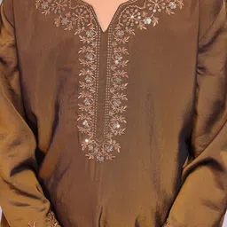misbis Girls Embroidered Regular Sequinned Kurta with Palazzos & With Dupatta image 2
