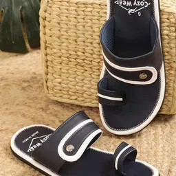 Cozy Wear Men Black Flip Flops-picture-35
