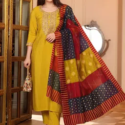 Aaghnya Ethnic Motifs Yoke Design Round Neck Straight Kurta with Trousers & Dupatta-image-15