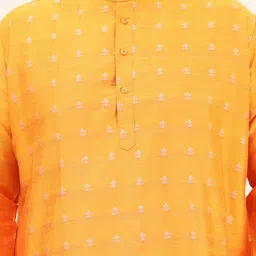 SOJANYA PLUS Men Regular Kurta with Pyjamas image 2