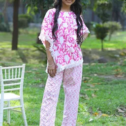 Cutiekins Girls Floral Printed Regular Kurta with Palazzos-image-2