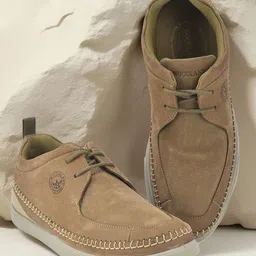 Woodland Men Perforations Nubuck Sneakers-image-41