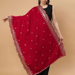 Moda Chales Floral Embroidered Velvet Dupatta With Sequinned-picture-12